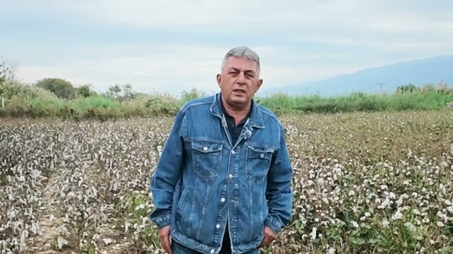 Nazilli'de pamuk üreticisi mazotun litresi 30'dan 100 liraya çıkınca destek istedi.
