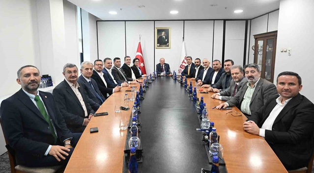 BTSO Başkanı Matlı, BESOB ve Bursaspor yönetimleriyle Bursa ekonomisini değerlendirdi