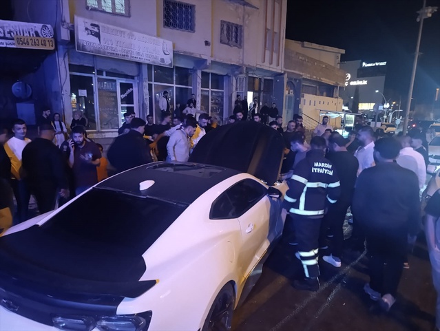 Mardin'de üç trafik kazasında 4 kişi yaralandı, Kızıltepe'de otomobil devrildi