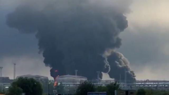 Ukrayna: Rusya'daki Uhta Petrol Rafinerisi'ne saldÄ±rÄ± dÃ¼zenledik