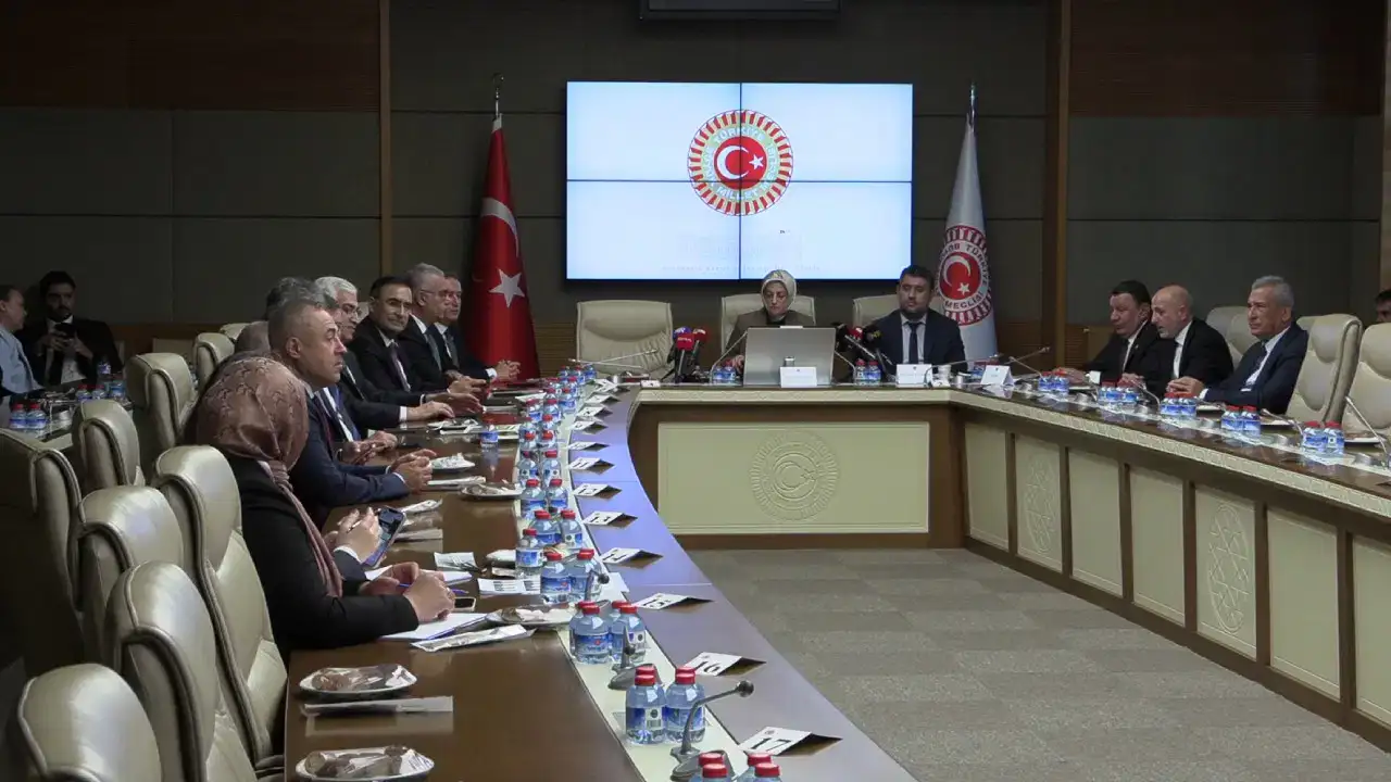 TBMM’de Okul Saldırıları ve Dijital Riskler Komisyonunun yeni başkanı İsa Mesih Şahin oldu