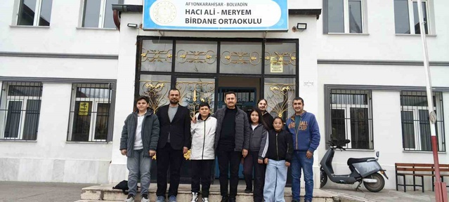 Bolvadin Milli Eğitim Müdürü Keleş, DYK kursları ile 2027 LGS hazırlıklarını inceledi