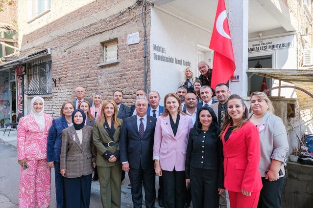 Edirne'de AK Parti ve MHP il başkanları Muhtarlar Günü'nde muhtarlarla buluştu