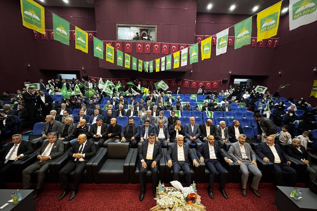 Suiçer, HÜDA PAR Elazığ kongresinde tüm oyları alarak yeniden il başkanı seçildi