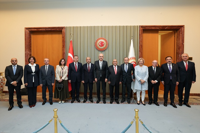 TBMM Başkanı Kurtulmuş, Ürdün-Türkiye Dostluk Grubu heyetini basına kapalı kabul etti