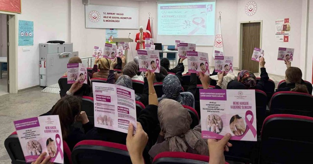 Bayburt'ta meme kanserinde erken teşhis ve ücretsiz tarama programları anlatıldı