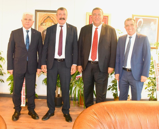 CHP'li Ömer Fethi Gürer, mikro esnafa sıfır komisyon için kanun teklifi verdi