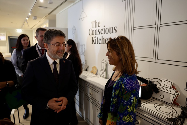 Bakan Yumaklı, Roma'da FAO Müzesi'ni ziyaret etti, gıda güvencesi mesajı verdi