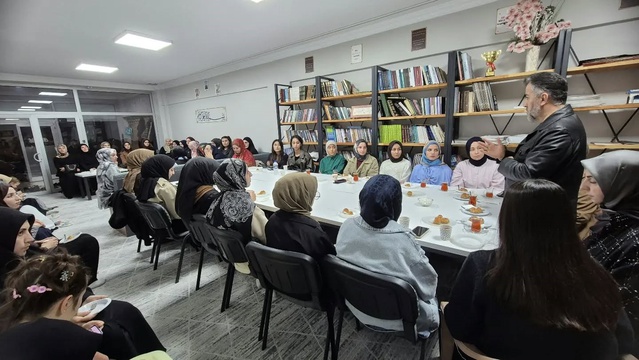 Bayburt İl Müftüsü Bektaş, öğrencilere sahih dini bilginin önemini anlattı