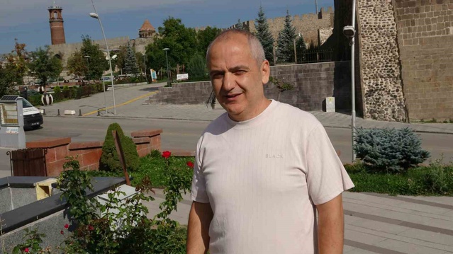 Varlık Gazetesi'nde Rus tüccarların Doğu Anadolu'dan 10 bin kedi alacağı yazılmış