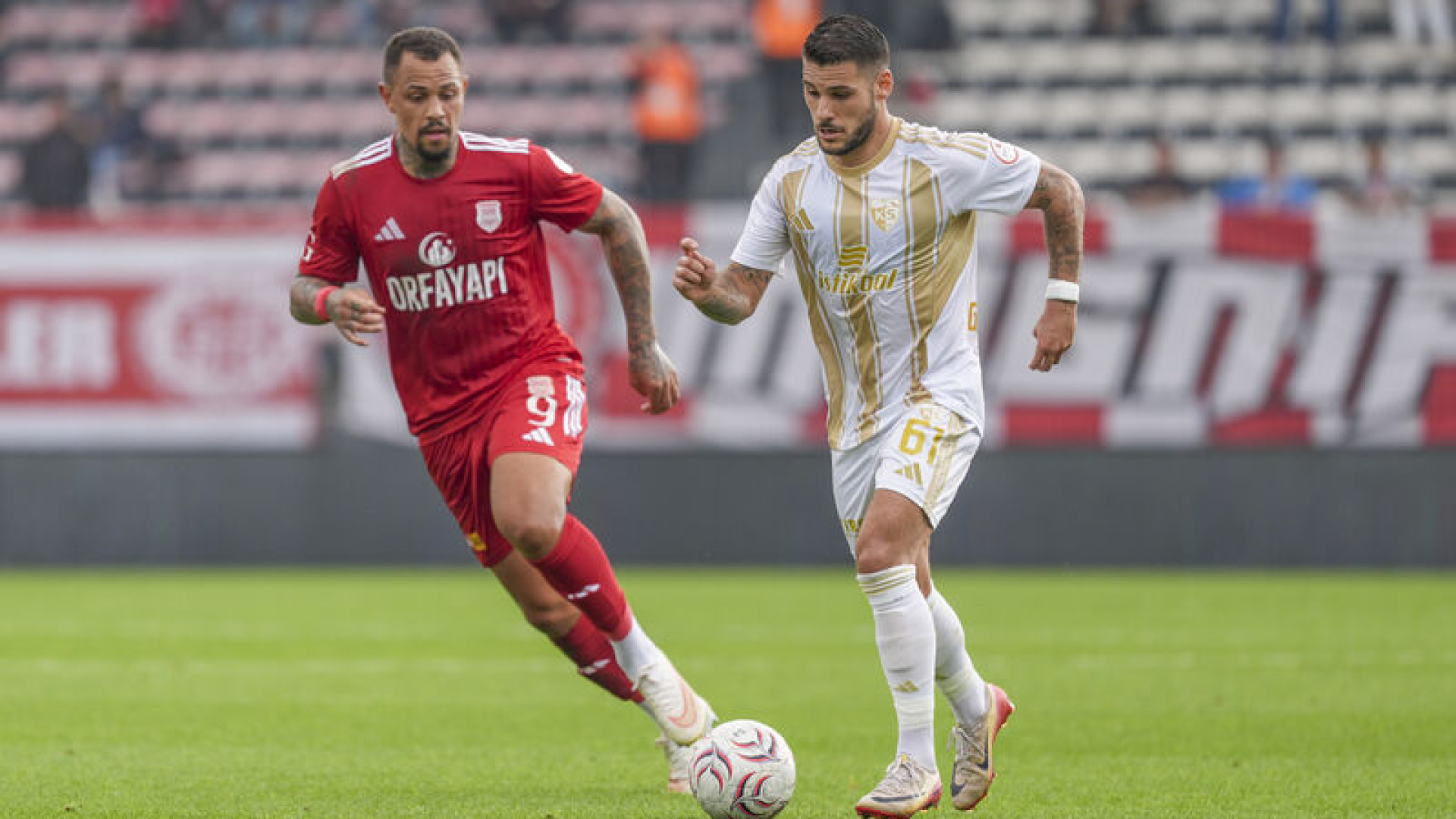 Pendikspor 90+6'da puanı kaptı
