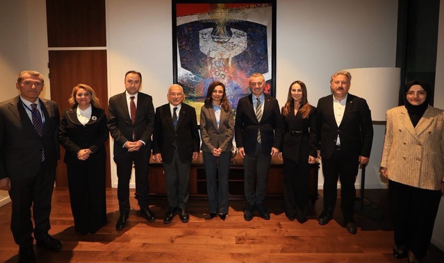 Kocaeli Büyükşehir Belediye Başkanı Büyükakın, Strazburg'da Berset ile görüştü