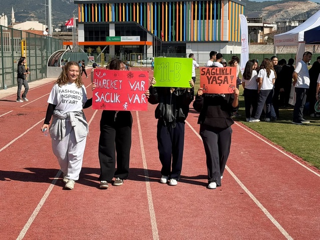 Aydın Söke'de Dünya Yürüyüş Günü'nde fiziksel aktiviteye dikkat çekildi