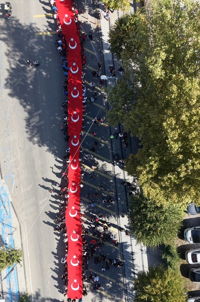 Düzce'de Amatör Spor Haftası'nda sporcular yürüdü, 45 bin 916 lisanslı sporcu var