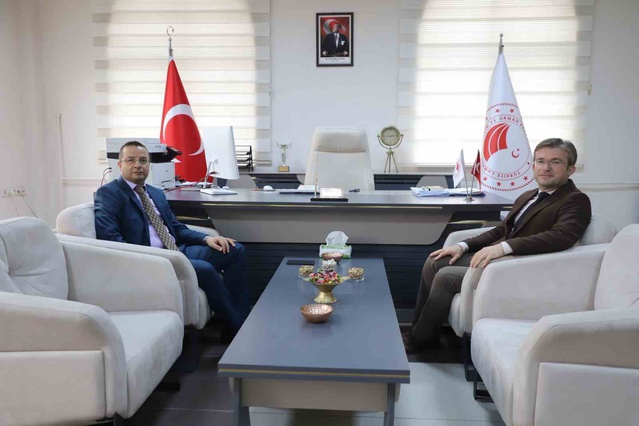 Cizre Kaymakamı Baycar, Tarım ve Orman Müdürü Fındık ile tarım projelerini görüştü