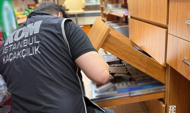 İstanbul'da kaçak alkol ve tütün operasyonunda 6 milyon 500 bin TL'lik ürün ele geçirildi