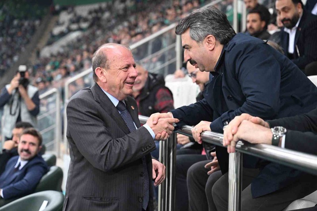 BTSO Başkanı Matlı, Pendikspor'u 2-0 yenen Bursaspor'u kutladı