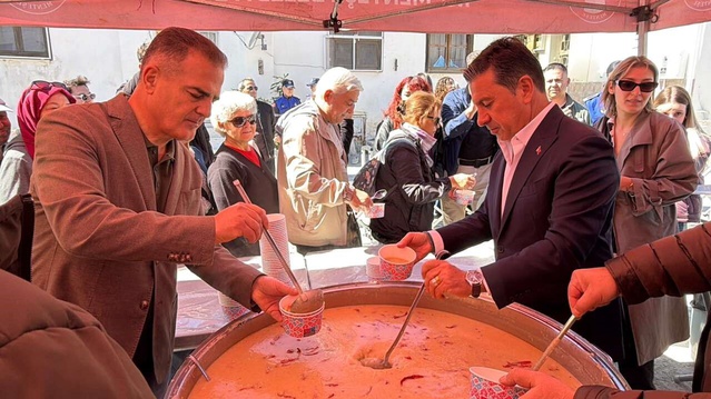 Muğla'da 9'uncu Tarhana Festivali'nde 2 bin kişiye tarhana çorbası ikram edildi