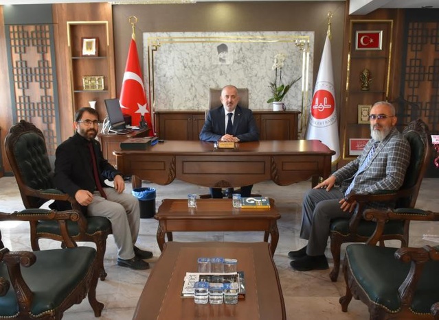 Bilecik Müftüsü Dikmen, Camiler ve Din Görevlileri Haftası'nda uzmanları kabul etti