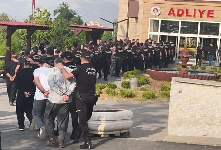 8 ilde DEAŞ operasyonu: 22 tutuklama