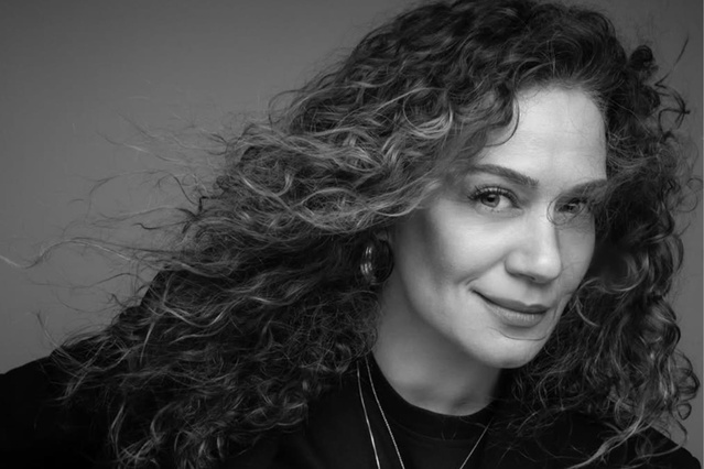 Özge Borak'ın babası merdivenlerden düştü: İki kat aşağı yuvarlandı