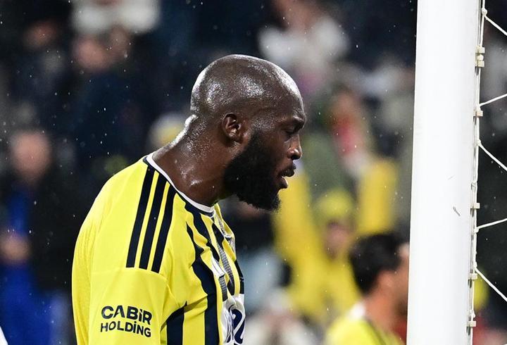 Fenerbahçe’de derbi öncesi gözler Lukaku’da
