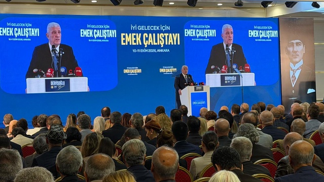 Dervişoğlu, iktidarın Türkiye'yi asgari ücret cehennemine çevirdiğini söyledi