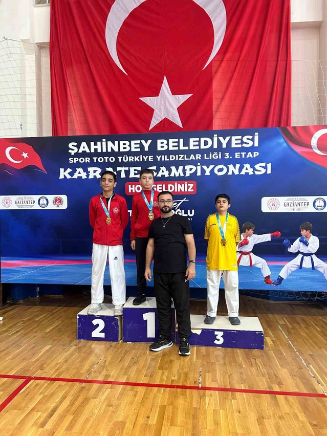 Gaziantep'te 6 madalya kazanan Elazığ Gençlik ve Spor Kulübü Türkiye finaline kaldı