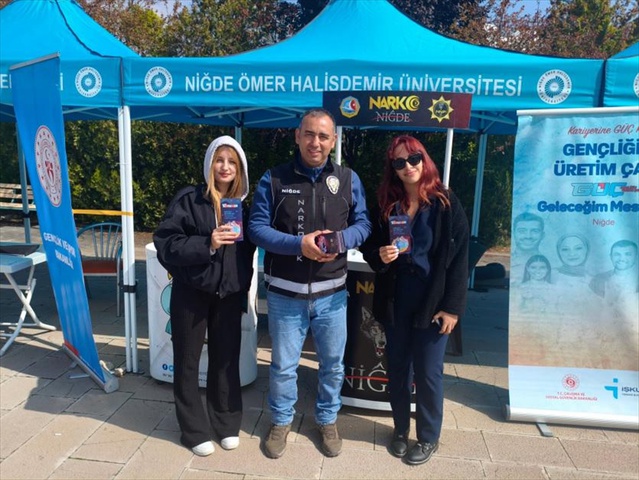 Niğde'de narkotik ekipleri 'Narkonokta' projesiyle 6 bin 693 kişiyi bilgilendirdi