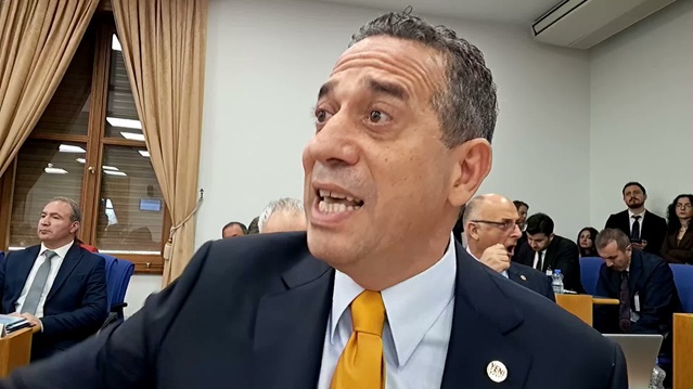 Başarır, Meclis'te 2027 bütçesini ve fon komisyonu kurulmamasını eleştirdi
