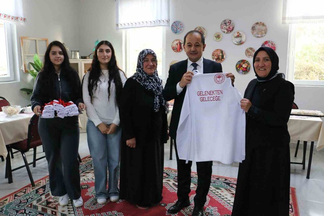 Erzincan'da İl Tarım Müdürü kadın kooperatifini ziyaret etti, projeler hazırlanacak