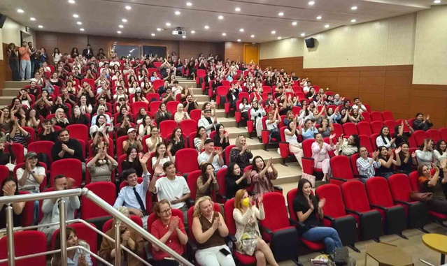 Ege Üniversitesi İletişim Fakültesi öğrencilere Kariyer Rotası, 6 CV desteği sunacak