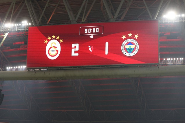 Galatasaray'a derbi sonrası şaşırtan ceza! Nedeni skorbord