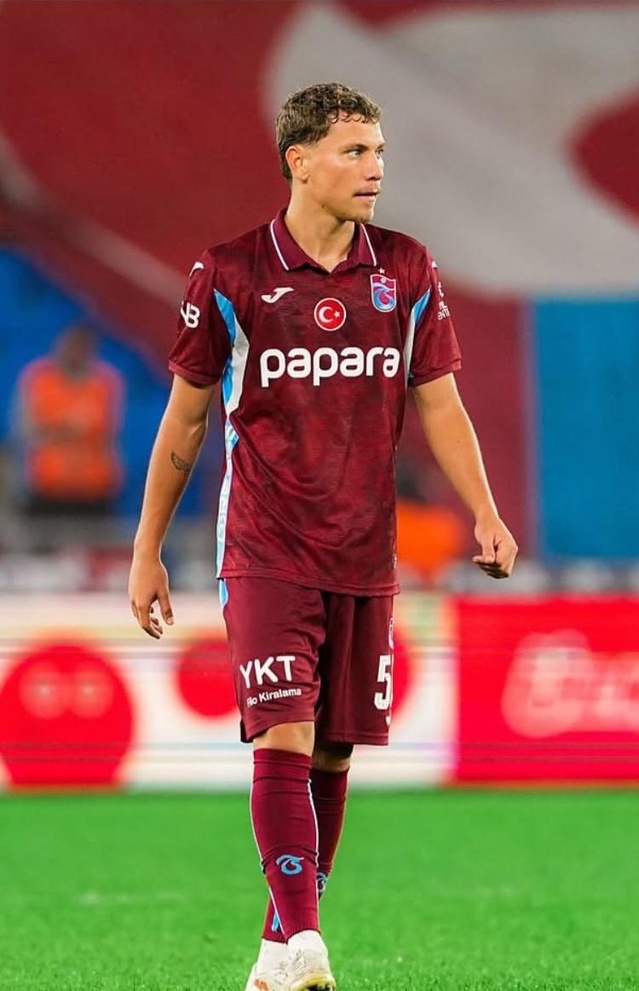 Ahmet Cemil Güren, Drogheda United maçında Trabzonspor A takımıyla ilk kez 11'deydi