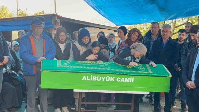 Zonguldak Kilimli'de grizu patlamasında ölen madenci, gözyaşlarıyla toprağa verildi