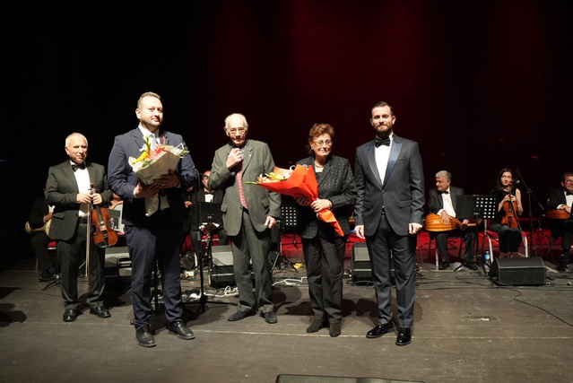 Şükrü Tunar, Tekirdağ'da düzenlenen konserde anıldı, Murat Küçük beğeni topladı