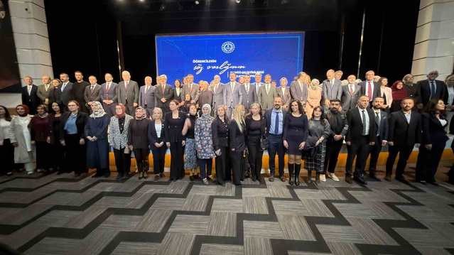 MEB'in söz varlığı projesine 220 öğretmen katıldı, bir milyon veri etiketlendi