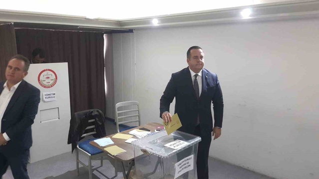 Denizli Ticaret Borsası başkanlık seçimini 11 oyla Mehmet Altuntaş kazandı