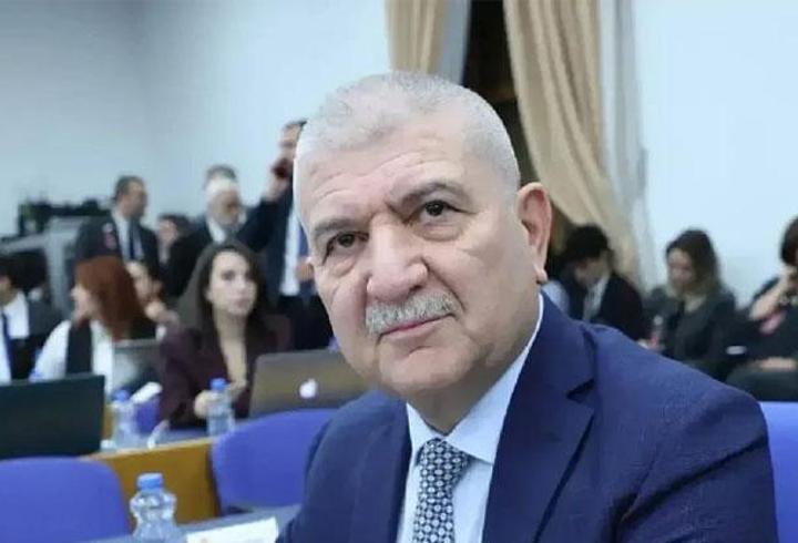 SON DAKİKA... Bursa Milletvekili Cemalettin Kani Torun AK Parti'ye katıldı