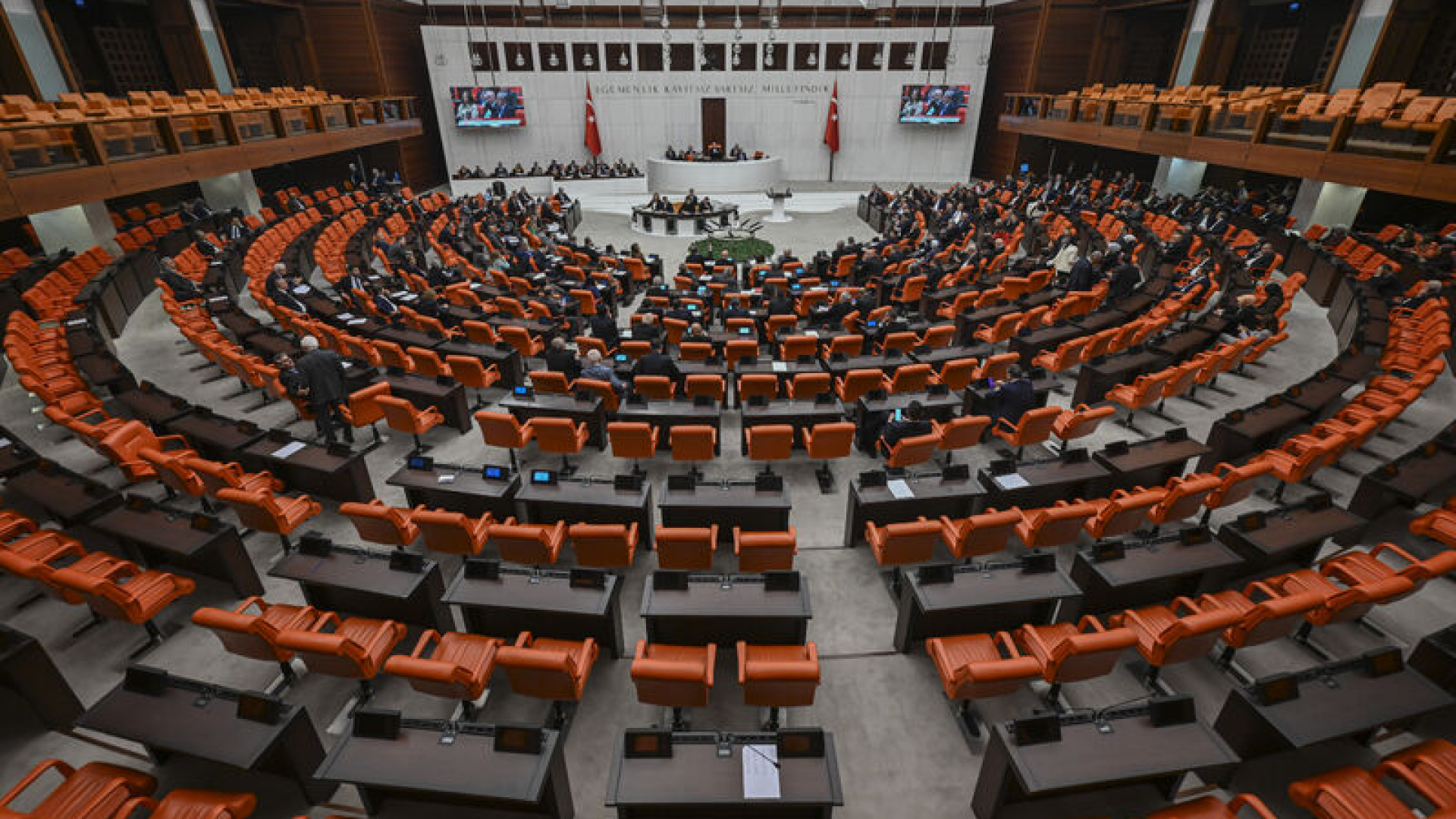 Fon teklifindeki 3. önerge kabul edildi