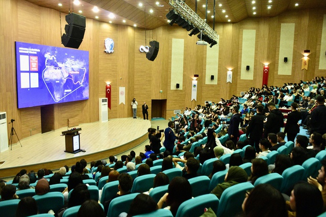Bakan Yardımcısı Boyraz, KAEÜ'de Irak'la yapılacak 25 milyar dolarlık projeyi anlattı