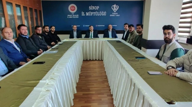Sinop İl Müftüsü Arslaner, hafızlık programındaki din görevlileriyle toplantı yaptı