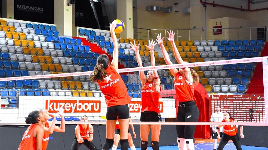 Kuzeyboru Kadın Voleybol Takımı, sezona galibiyetle başlamayı hedefliyor