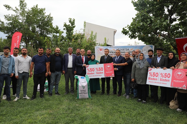 Iğdır'da 160 üreticiye 40 ton buğday tohumu dağıtıldı