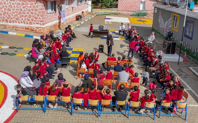 Diyarbakır'da masal projesi çocukları ekran bağımlılığından uzaklaştırmayı hedefliyor