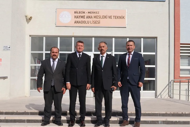 Bozüyük'te meslek liselerindeki eğitim çalışmalarını Daire Başkanı Faideci inceledi
