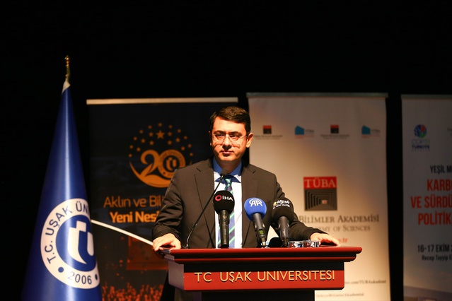 TÜBA'nın karbon ekonomisi ve sürdürülebilir enerji politikaları çalıştayı Uşak'ta başladı