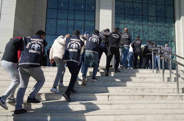 Kırıkkale'de fuhuş operasyonunda 35 gözaltı, Valilik çalışanı dahil 2 tutuklandı
