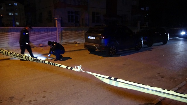 Konya'da boşanma aşamasındaki eşini kızının önünde 4 mermiyle vuran İ.E. yakalandı