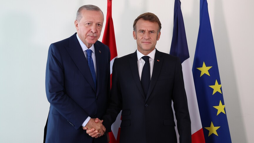Cumhurbaşkanı Erdoğan, Macron ile telefonda görüştü